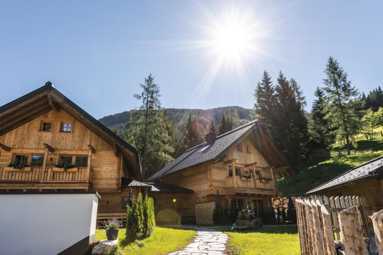 Bergseegut Chalet Und Apartment Wagrain Eksteriør billede